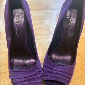 BCBGeneration Women's Purple Suede Peep-Toe Heels 2000s